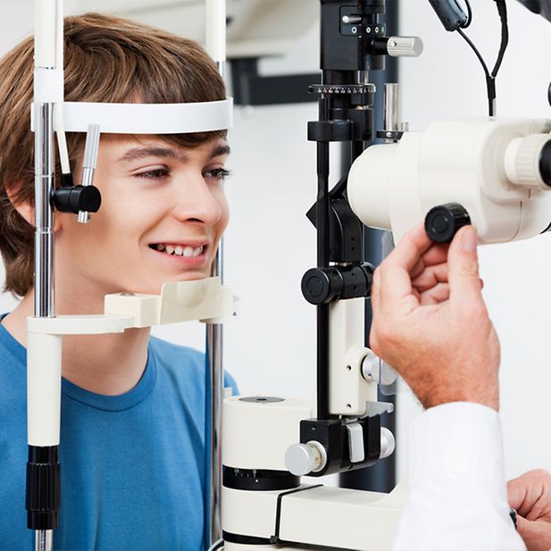 How_introduce_teenager_contact_lenses_row_5
